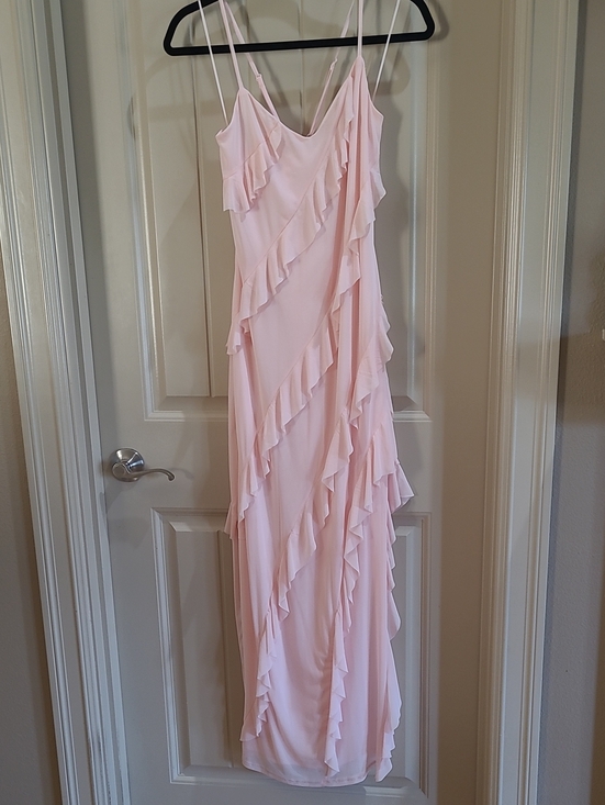 Sincerly Jules Dresses & Skirts - Sincerely Jules Pale Pink Ruffle Maxi Dress